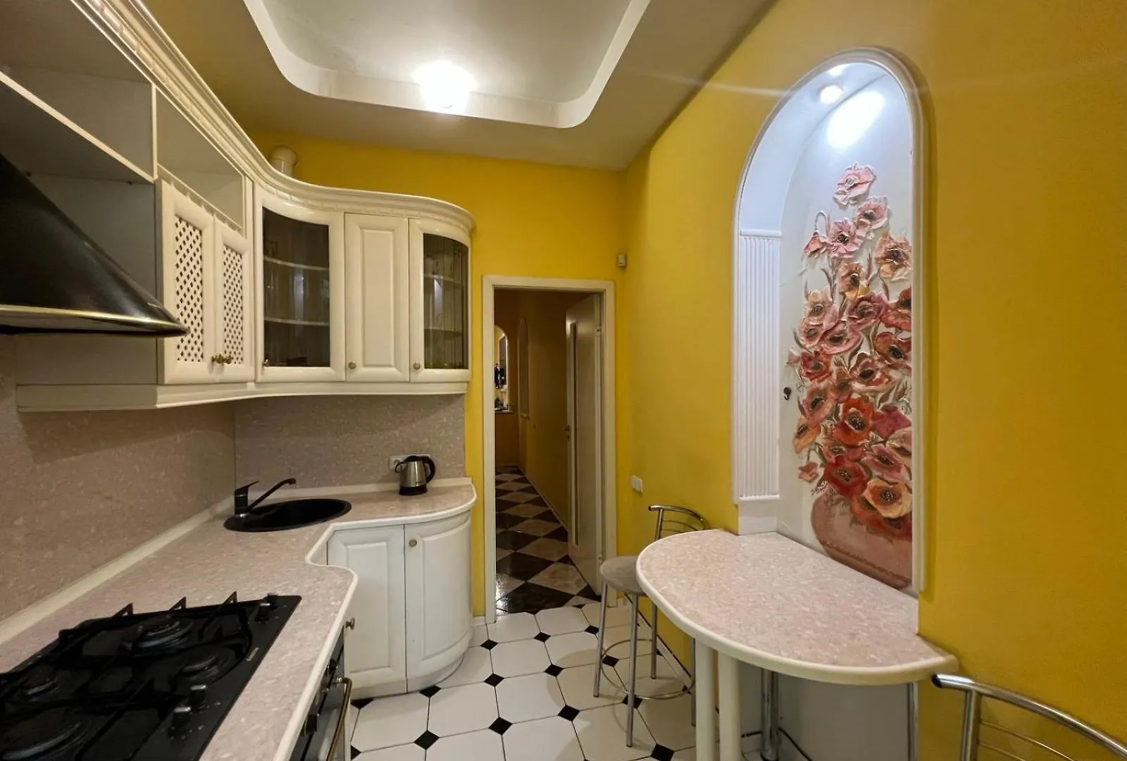Apartment Near Gulliver 基輔