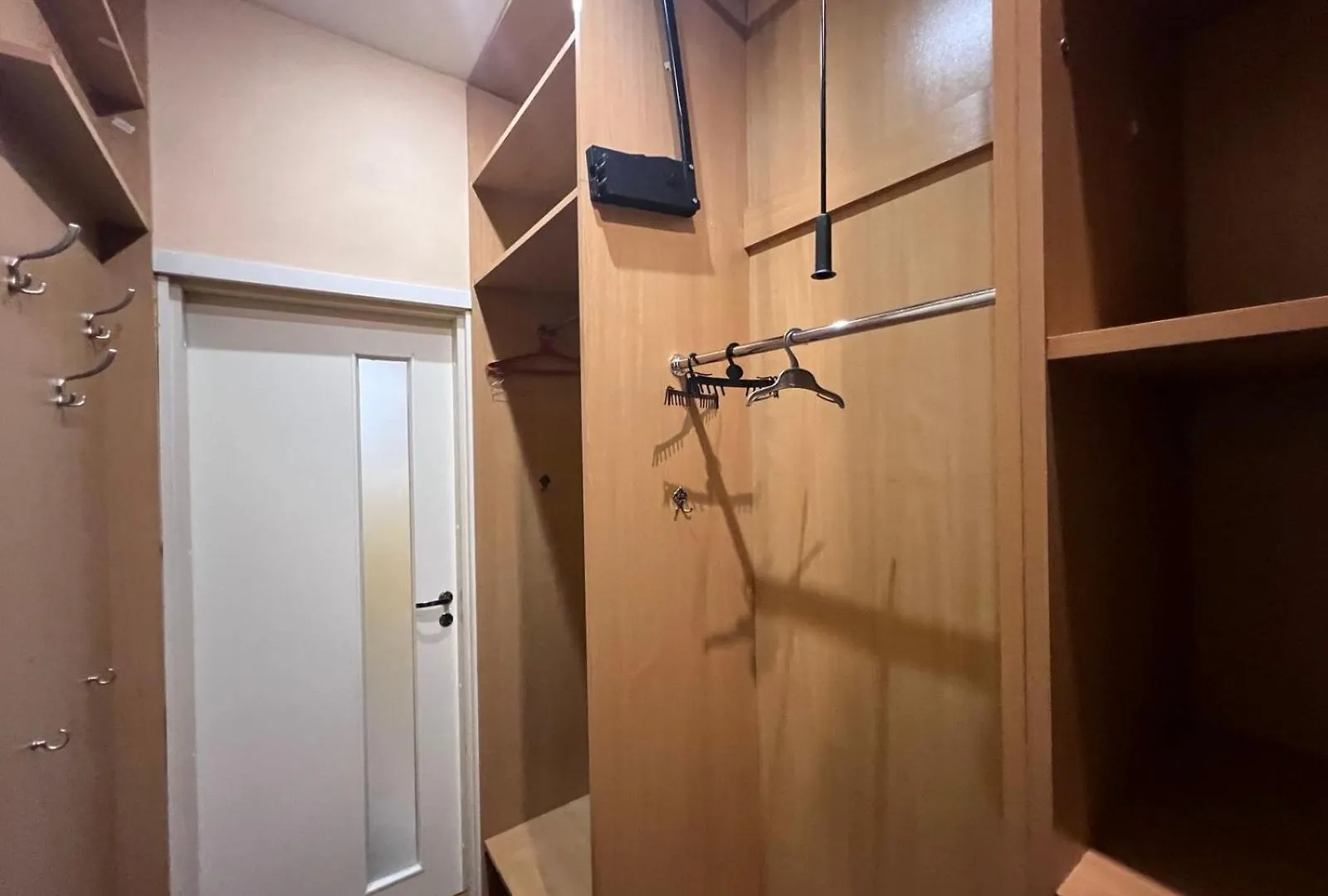 Apartment Near Gulliver Kyiv